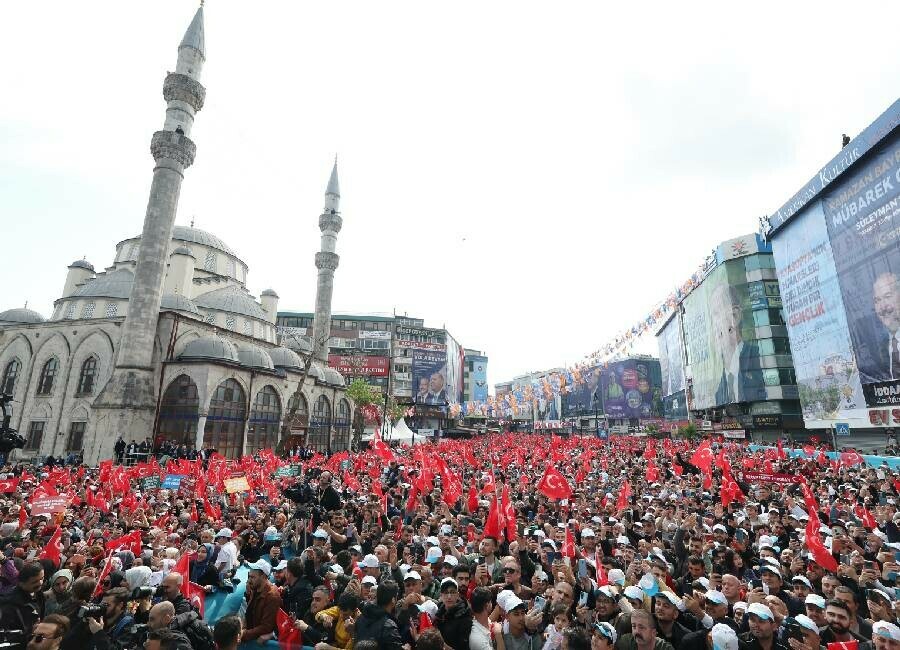 Cumhurbaşkanı Erdoğan'dan çifte kentsel dönüşüm müjdesi: 'Yarısı bizden' ve 'Kira yardımı'