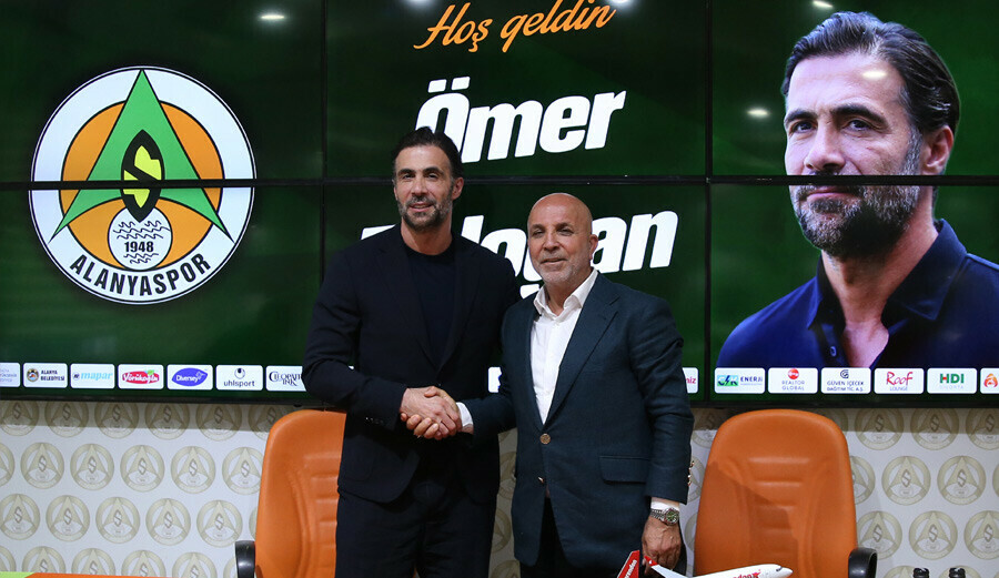 Ömer Erdoğan Alanyaspor'da! Anlaşma tamam, resmi açıklama geldi Ömer Erdoğan Alanyaspor'da! Anlaşma tamam, resmi açıklama geldi