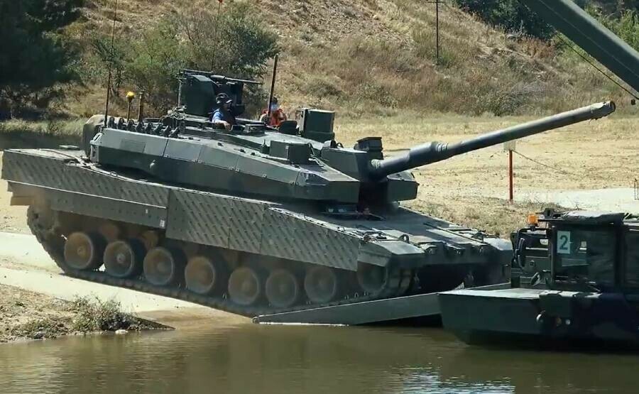 <p>Altay'ın üretimiyle Türkiye bu alanda da bağımsızlığını ilan etmiş olacak.</p><p> </p>