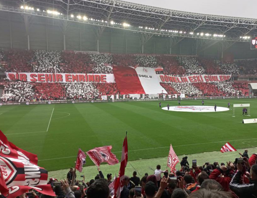 Şampiyon Samsunspor, Keçiörengücü'ne gol yağdırdı Şampiyon Samsunspor, Keçiörengücü'ne gol yağdırdı