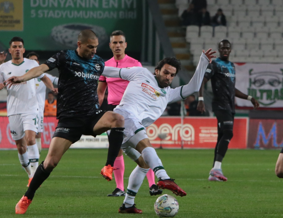 Süper Lig'de 4 hakemin üstü çizildi! MHK resmen duyurdu: Artık maça çıkamayacaklar