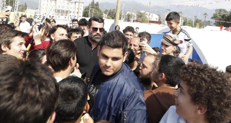 Ali Koç ve Volkan Demirel 23 Nisan’da depremzede çocuklar için Hatay’da