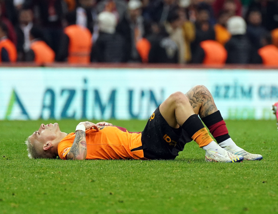 Necati Ateş'ten penaltı kaçıran Icardi'ye Falcao göndermesi: Çok ciddiyetsiz Necati Ateş'ten penaltı kaçıran Icardi'ye Falcao göndermesi: Çok ciddiyetsiz