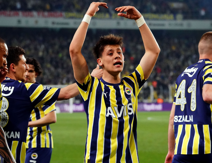 Rıdvan Dilmen'den Jorge Jesus'u sert sözler: Salağız ya biz!