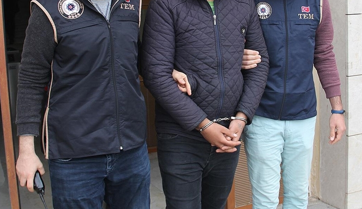 Son dakika... Diyarbakır merkezli 21 ilde terör operasyonu: 110 kişi gözaltında Son dakika... Diyarbakır merkezli 21 ilde terör operasyonu: 110 kişi gözaltında