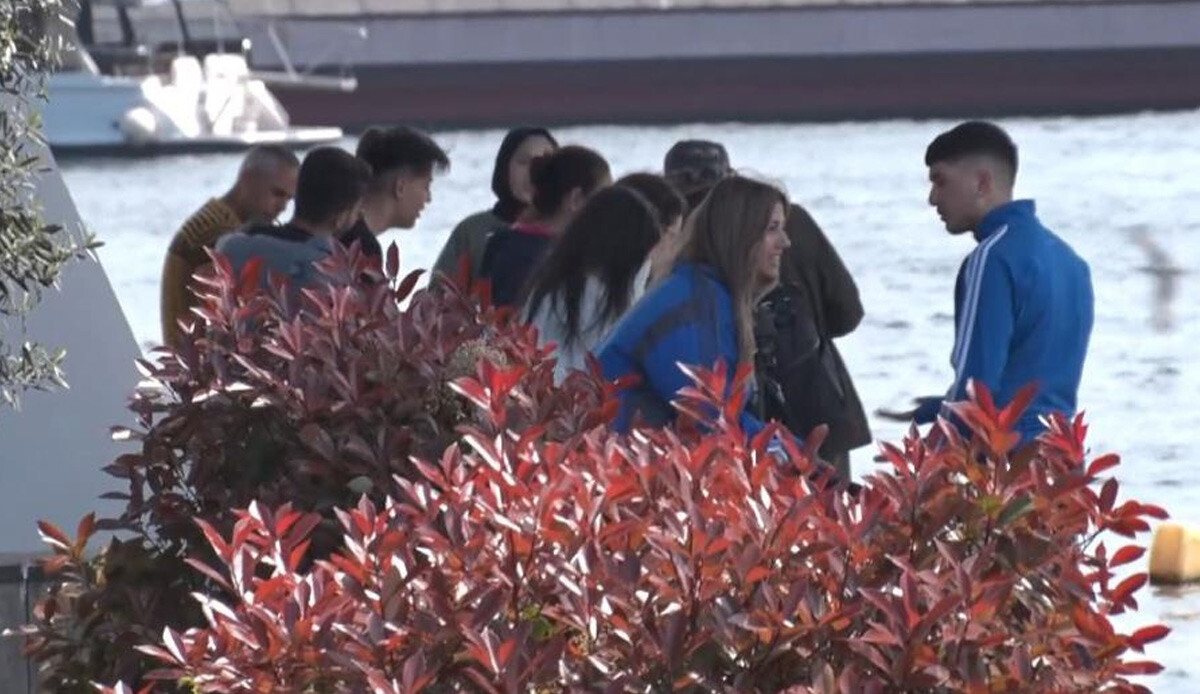 İstanbul Karaköy'de korkunç cinayet! “Banka oturma” tartışması kanlı bitti: Sevgilisinin yanında kalbinden bıçaklandı