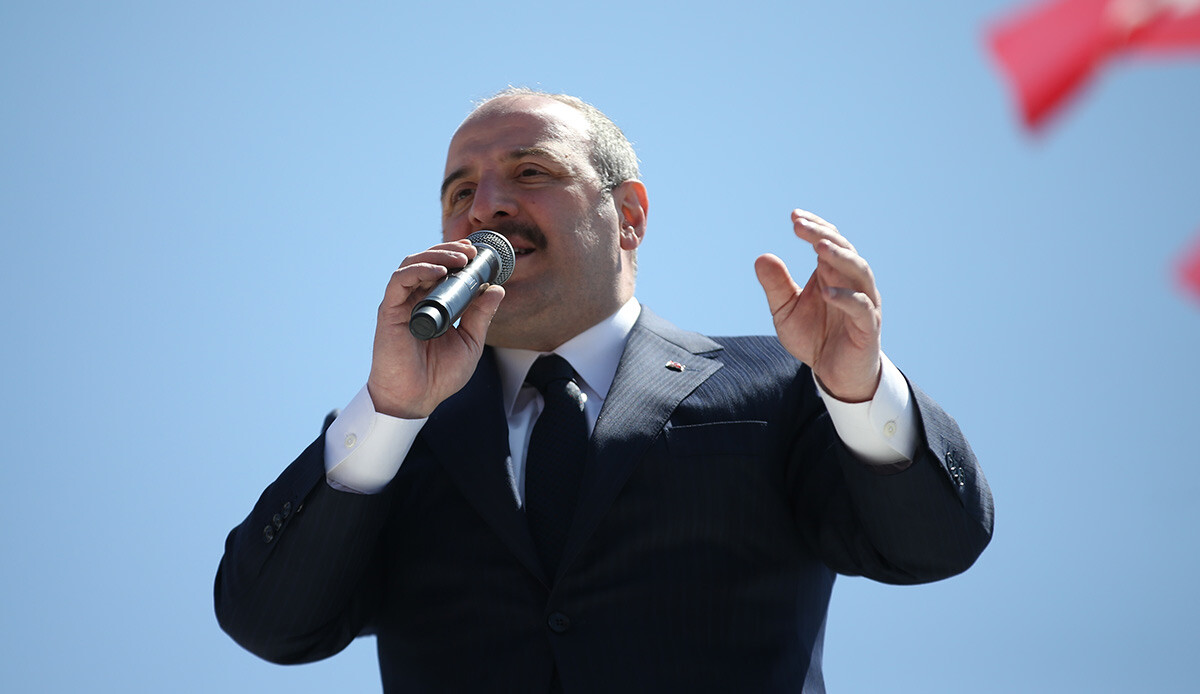 'Erbakan Hoca'mızın hayaliydi'... Bakan Varank'tan dikkat çeken sözler: İşte bugün jet motorlu uçağımızı uçurduk 'Erbakan Hoca'mızın hayaliydi'... Bakan Varank'tan dikkat çeken sözler: İşte bugün jet motorlu uçağımızı uçurduk