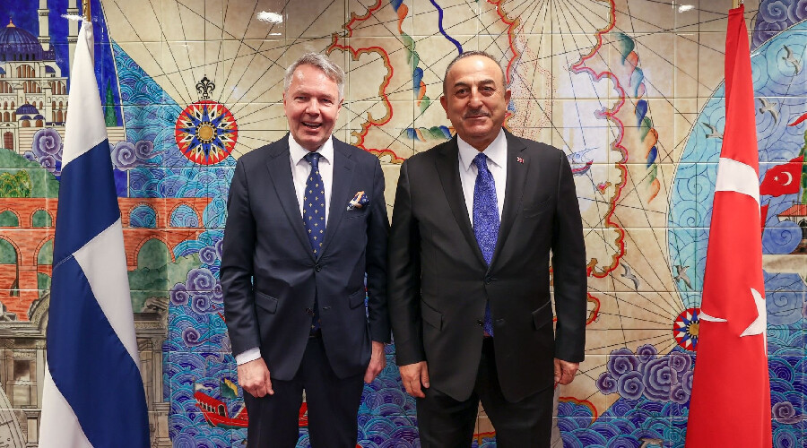 NATO üyesi oldu, ağzı kulaklarına vardı! Finlandiya NATO üyeliğinden çok memnun