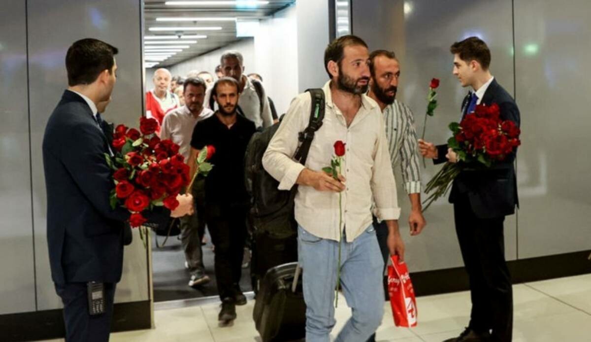 684 Türk vatandaşı ülkeye döndü! Tahliyeler devam ediyor 684 Türk vatandaşı ülkeye döndü! Tahliyeler devam ediyor