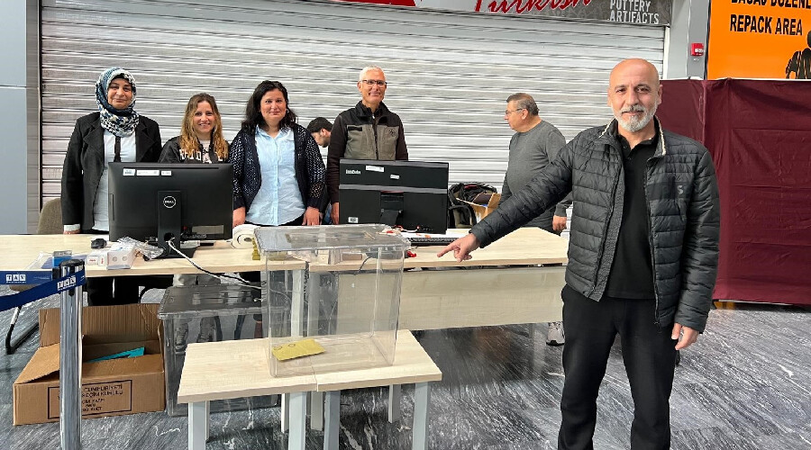 Gurbetçiler, Cumhurbaşkanlığı seçimi için sandık başına gitti