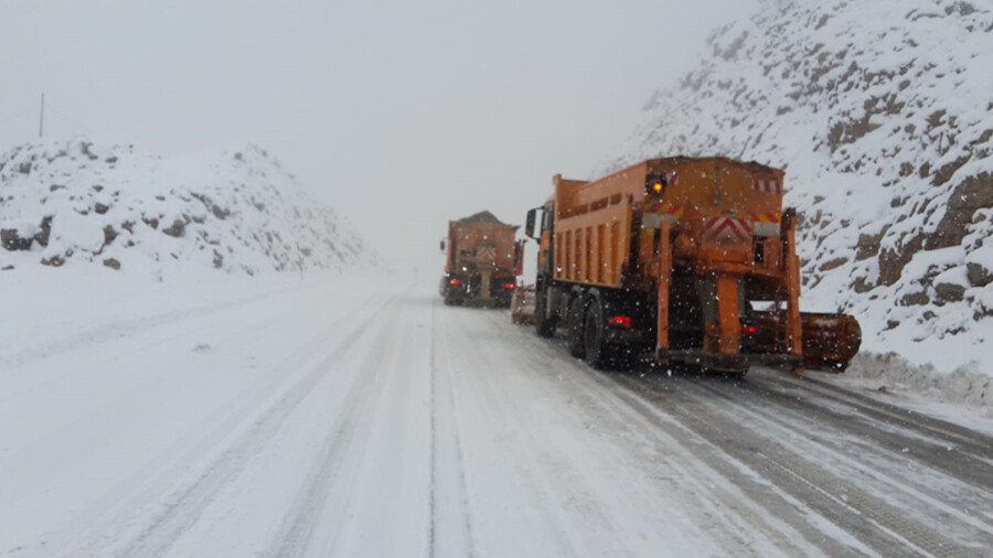 Antalya'ya nisan ayında kar yağdı