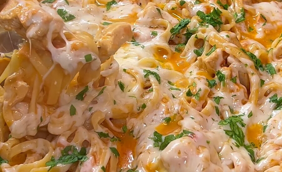 Ünlü tavuk restoran zincirlerini kıskandıracak tarif! Yiyen 1 tabak daha istiyor