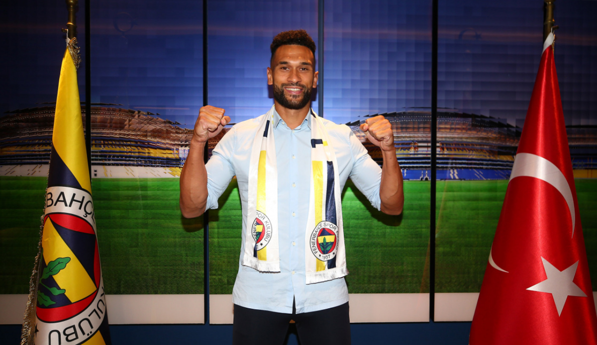 Fenerbahçe'nin eski futbolcusundan olay açıklamalar: Galatasaray'a gitmek istemiştim Fenerbahçe'nin eski futbolcusundan olay açıklamalar: Galatasaray'a gitmek istemiştim