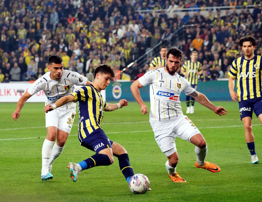 Süper Lig 32. hafta programı | Şampiyonluk düğümü çözülüyor Süper Lig 32. hafta programı | Şampiyonluk düğümü çözülüyor