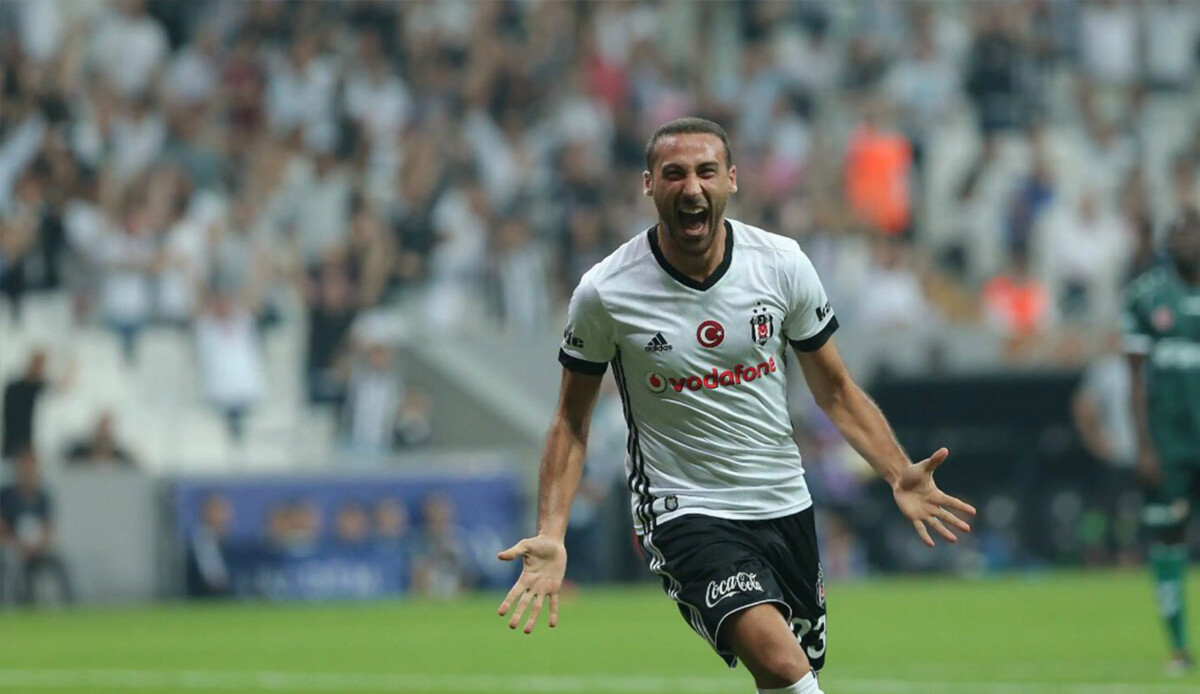 Cenk Tosun'dan derbi öncesi şampiyonluk mesajı: Sonuna kadar! Cenk Tosun'dan derbi öncesi şampiyonluk mesajı: Sonuna kadar!