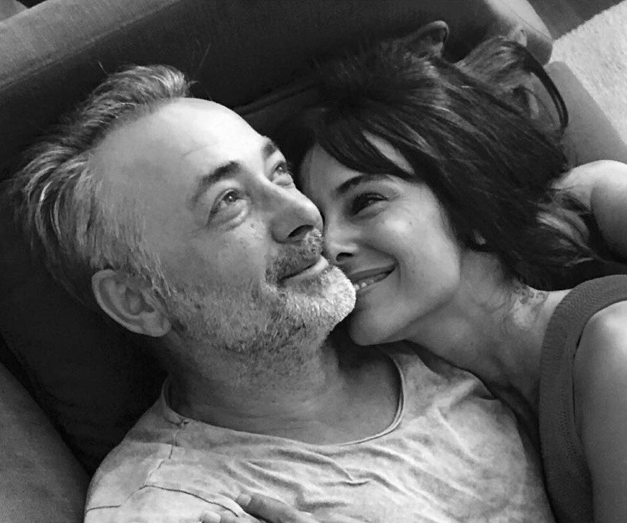 27 yıllık evlilik bitiyor mu?  Hayranlarını üzen iddia: Arzum Onan ile Mehmet Tatlıtuğ çifti evleri ayırdı