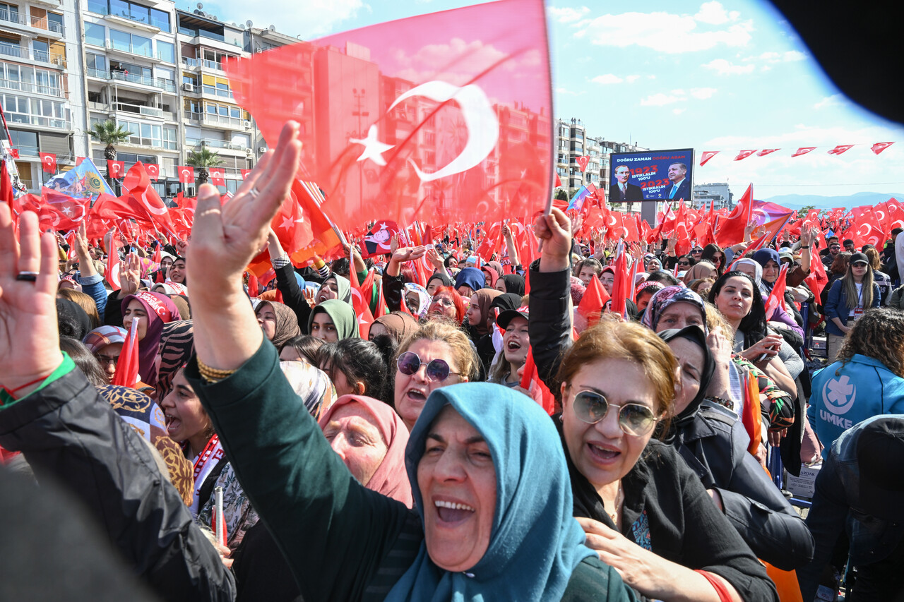 <p>Vatandaşların büyük ilgi gösterdiği mitingde, coşku objektiflere böyle yansıdı...</p>