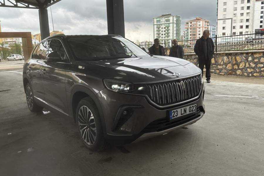 İlk teslimat gerçekleşti: Elazığ Togg’una kavuştu