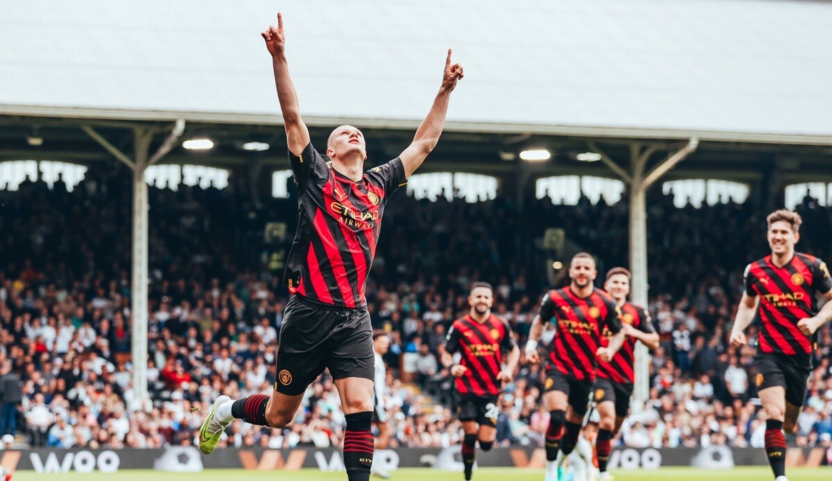 ÖZET Fulham - Manchester City (1-2 Mac Sonucu) Haaland rekor kırdı, liderlik geldi ÖZET Fulham - Manchester City (1-2 Mac Sonucu) Haaland rekor kırdı, liderlik geldi
