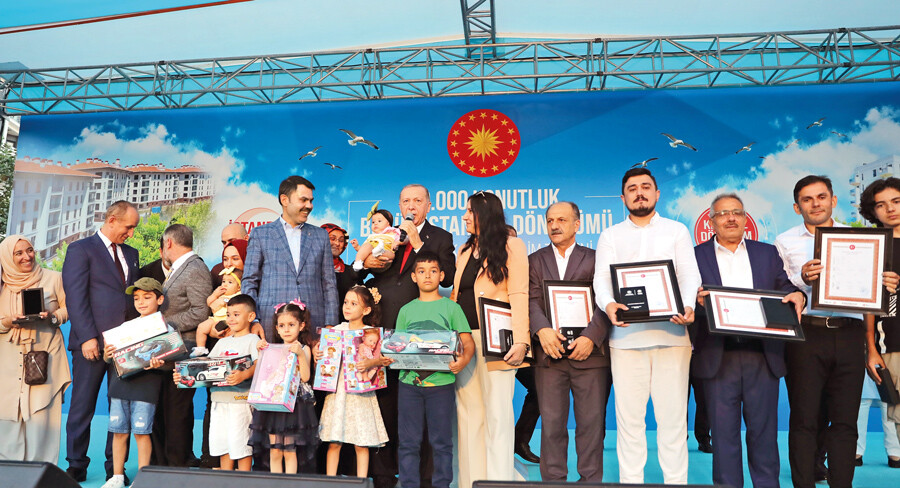 Türkiye dönüşüyor: 3,3 milyon konut tamamlandı, hedef 81 ilde güvenli yapılar