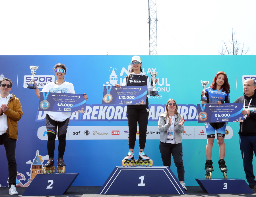 N Kolay İstanbul Yarı Maratonu’nda kazananlar belli oldu! 12 binden fazla sporcu katıldı