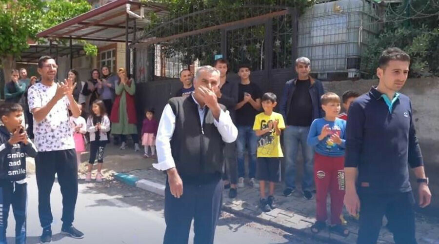Kapıya teslim Togg ilk şanslılara ulaştı Kapıya teslim Togg ilk şanslılara ulaştı