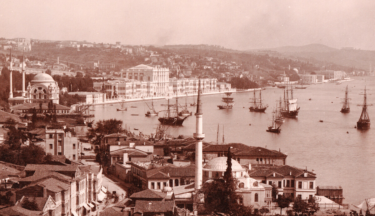 Fotoğraflar siyah beyaz hayatlar renkliydi