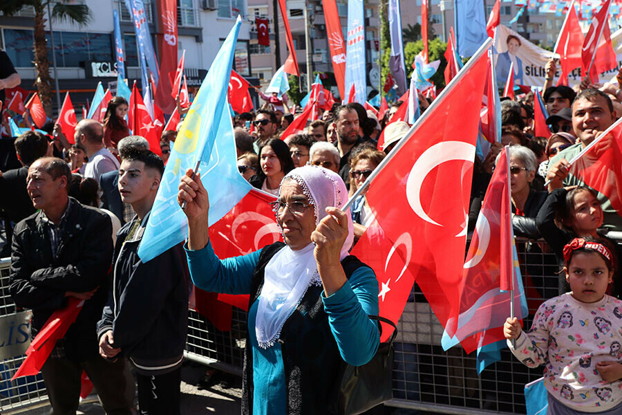 Meral Akşener: Emeklilere yüzde 50 zam yapacağız