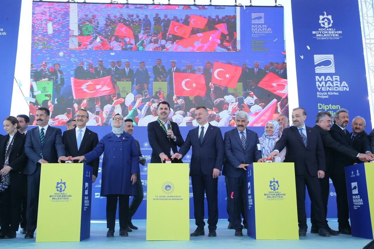 Bakan Kurum'dan dev yatırım müjdesi: Tam 120 milyon dolar... Bakan Kurum'dan dev yatırım müjdesi: Tam 120 milyon dolar...