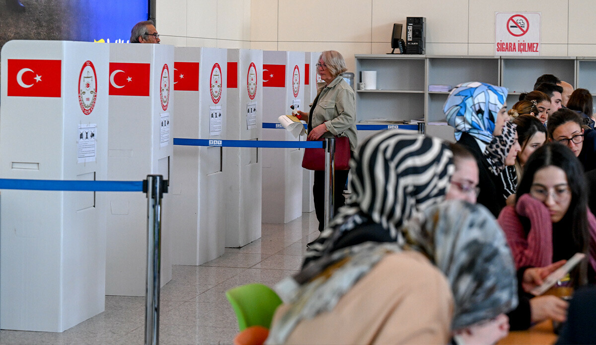YSK yurtdışında oy kullanan seçmen sayısını açıkladı YSK yurtdışında oy kullanan seçmen sayısını açıkladı