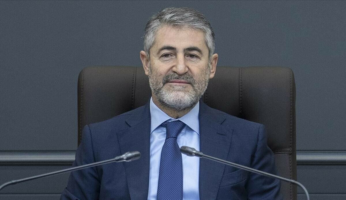 Bakan Nebati'den ilk açıklama: Enflasyonda kararlı mücadele sonuç verdi Bakan Nebati'den ilk açıklama: Enflasyonda kararlı mücadele sonuç verdi