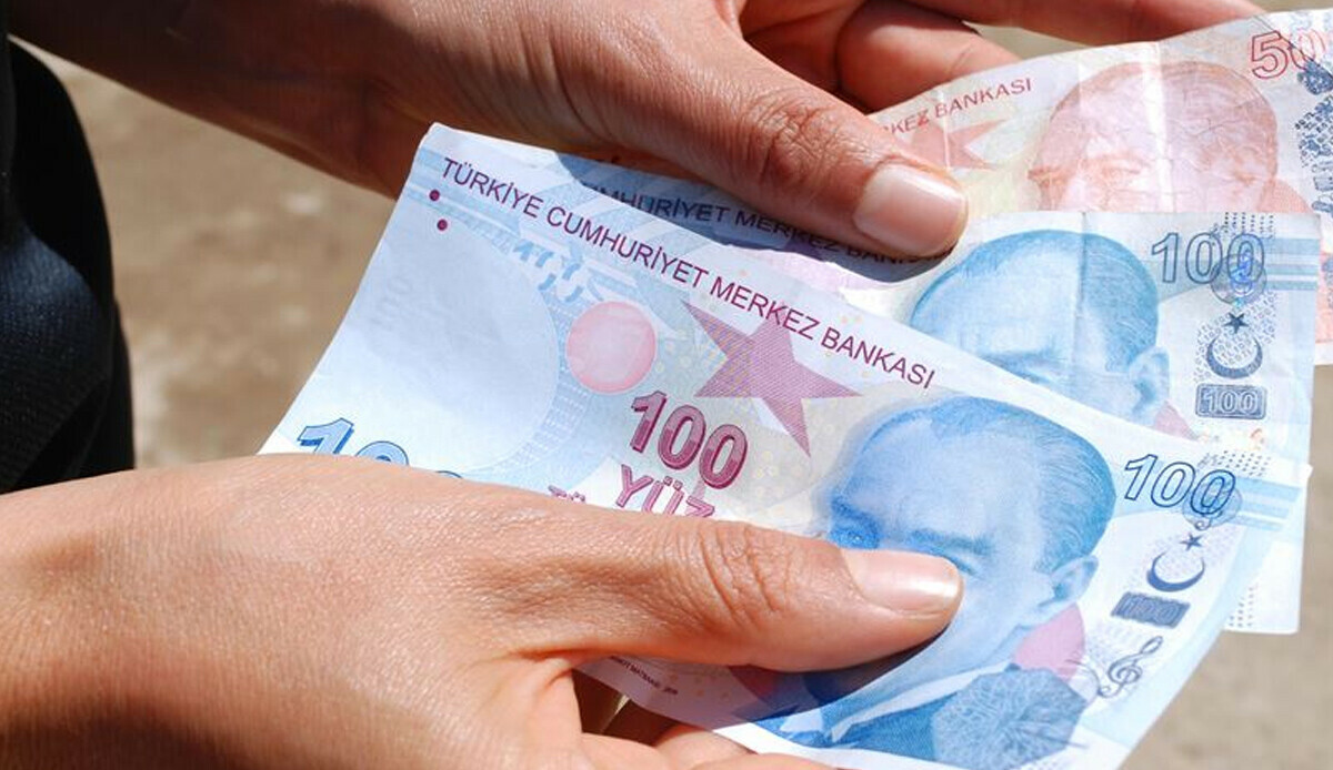 Enflasyon yüzde 45'in altına indi, emeklinin kesinleşen zam oranı belli oldu Enflasyon yüzde 45'in altına indi, emeklinin kesinleşen zam oranı belli oldu
