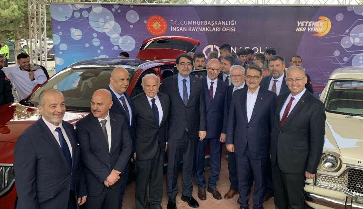 Devrim ve Togg tekrar bir araya geldi: Çifte gurur