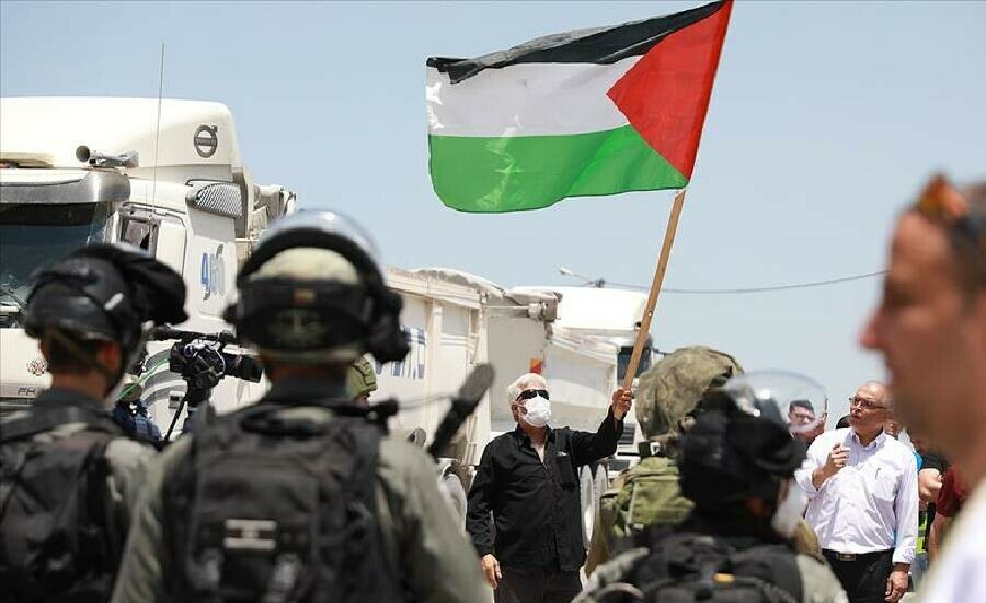 İsrail’den Filistinlilere insanlık dışı uygulama! Su ve temel gıdayı baskı aracı olarak kullanıyor