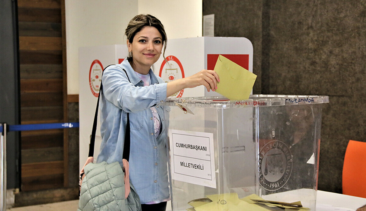 YSK açıkladı, yurt dışında oy kullanan seçmen sayısı 1 milyon 165 bini aştı