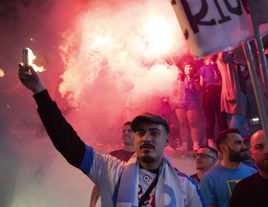 Şampiyonluk sevinci ölümle sonuçlandı: 33 yıl sonra gelen zafer yasa döndü