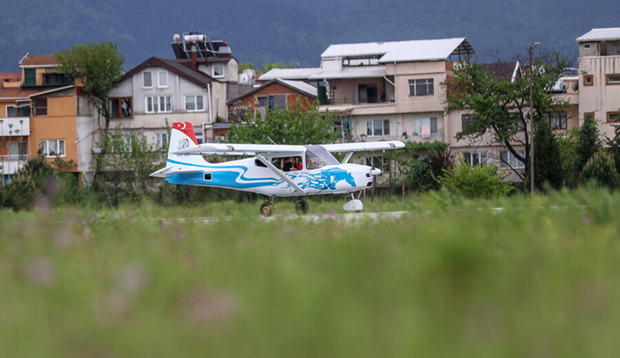 Türk havacılığının yeni üyesi: Troy T200 ilk kez piste çıktı