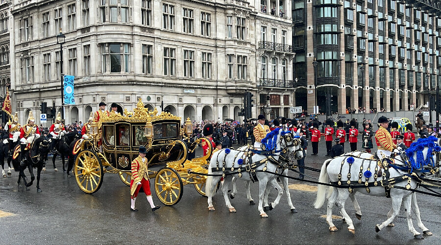 Krallığı taçlandı! İngiltere’de Kral 3. Charles için tarihi tören yapıldı