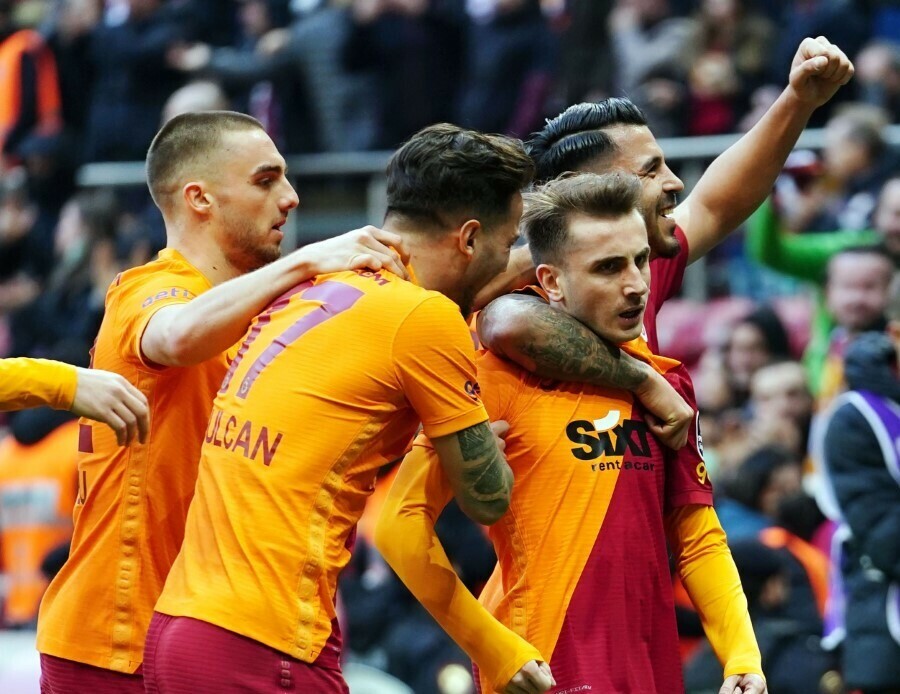 Kerem Aktürkoğlu'na rekor teklif! Yıldız oyuncu hayallerine kavuşuyor