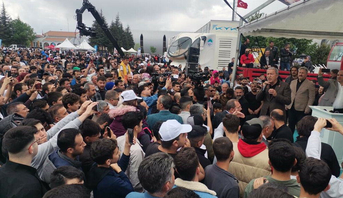 Bakan Akar açıkladı: Son 10 günde 50'ye yakın terörist etkisiz hale getirildi
