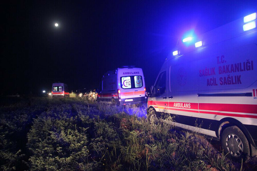 Şanlıurfa'da feci kaza! Araç sulama kanalına devrildi, 4 çocuk boğularak can verdi