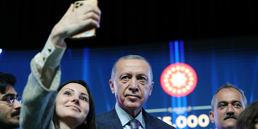 Son dakika... 45 bin öğretmen ataması yapıldı! Cumhurbaşkanı Erdoğan açıkladı: Yarısı afet bölgesinde görev alacak