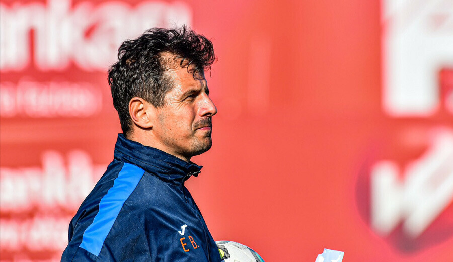 Emre Belözoğlu: Ben Fenerbahçeli Emre’yim ama hiçbir zaman Galatasaray’ı çalıştırmam demem