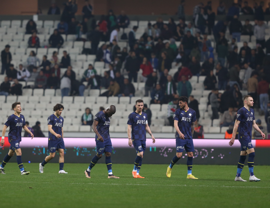 Fenerbahçe'nin puan kaybı sonrası Rıdvan Dilmen: Psikologları zengin ettik, sağlığımızı kaybettik