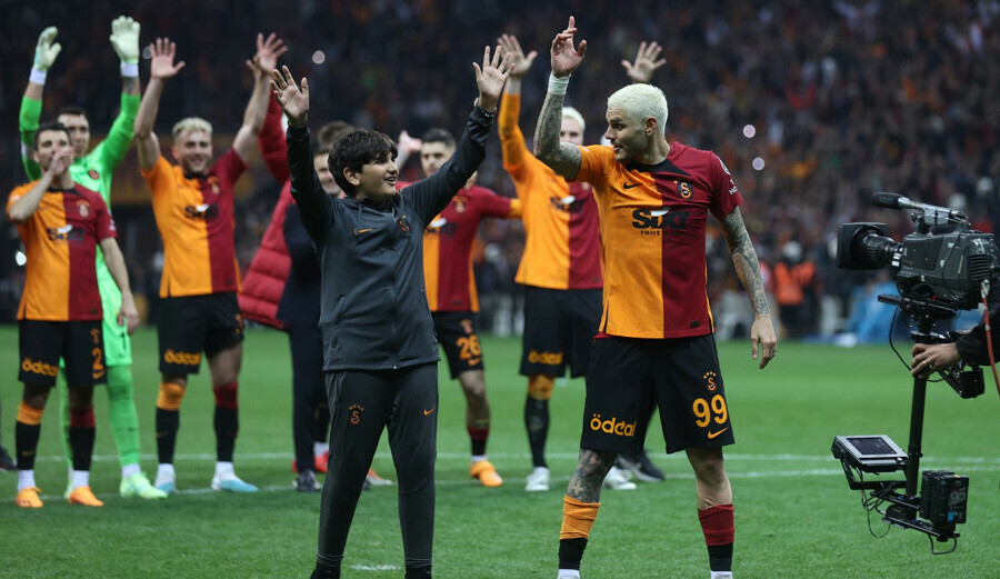 Okan Buruk: Fenerbahçe’nin puan kaybetmesi motivasyon olarak etkili oldu