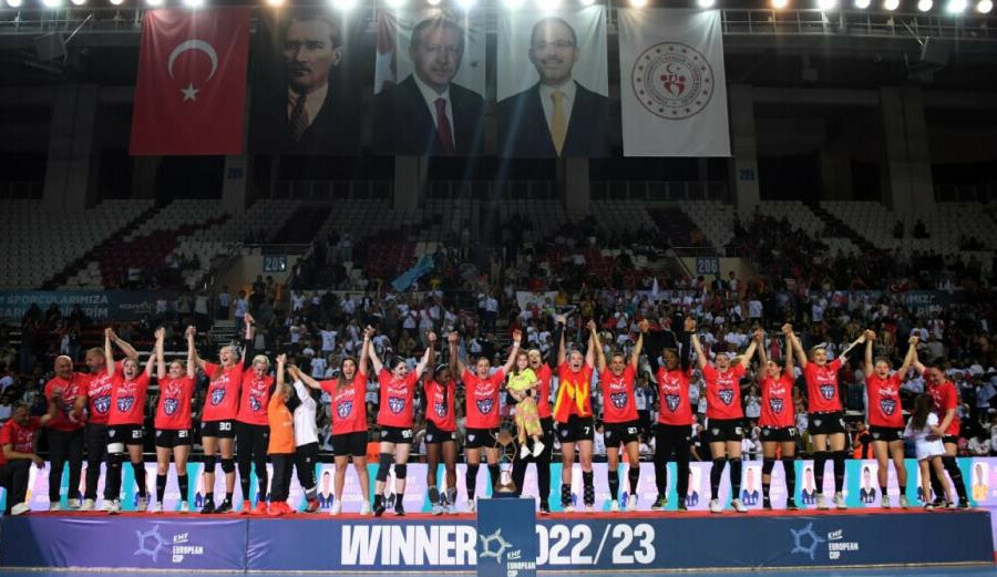 Konyaaltı Belediye 2022-23 EHF Hentbol Kadınlar Avrupa Kupası şampiyonu oldu Konyaaltı Belediye 2022-23 EHF Hentbol Kadınlar Avrupa Kupası şampiyonu oldu