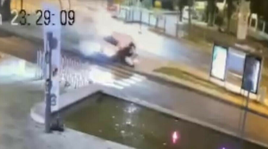 İstanbul’da dehşete düşüren kaza: Kendi aracının altında kalıp can verdi