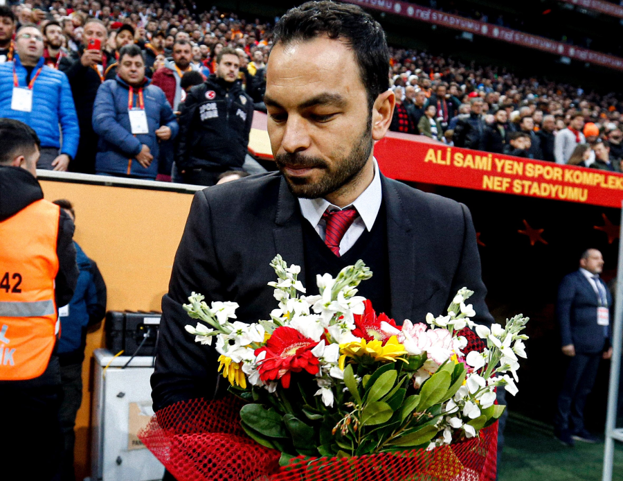 Fenerbahçe'ye açık kapı bırakan Selçuk İnan, yaşadığı pişmanlığı açıkladı: Kendime kızıyorum