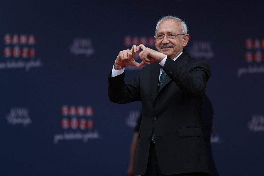 AK Parti Sözcüsü Ömer Çelik, 6'lı Masa'ya yüklendi: Bunlar kalp işareti bile yapmayı beceremiyor AK Parti Sözcüsü Ömer Çelik, 6'lı Masa'ya yüklendi: Bunlar kalp işareti bile yapmayı beceremiyor