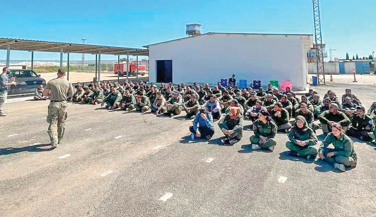 PKK elebaşlarını üslerinde koruyorlar PKK elebaşlarını üslerinde koruyorlar